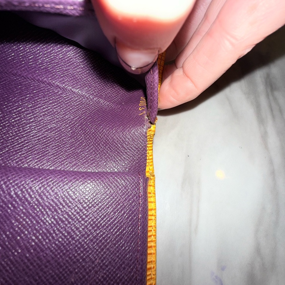 Louis Vuitton Vibrant Yellow & purple passport hold/wallet - lakers colorway - Picture 12 of 13